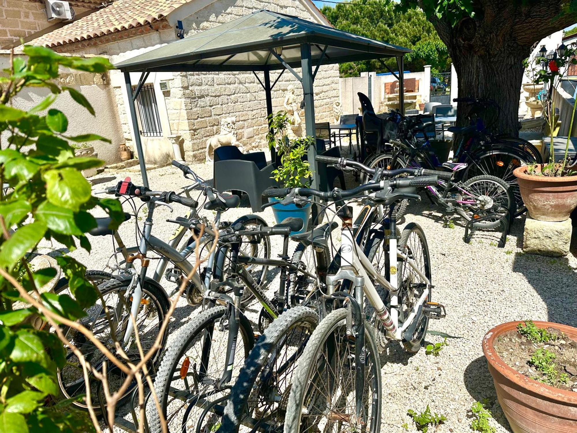 Les Appartements Du Mas - Rose Marie Aigues-Mortes Εξωτερικό φωτογραφία